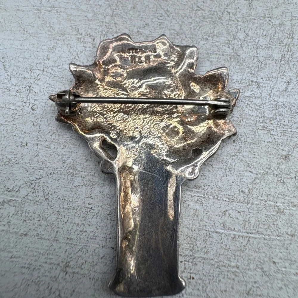H&H Flower Basket Brooch Womens OS Silver Excellent Sterling Floral Pin 6.64g